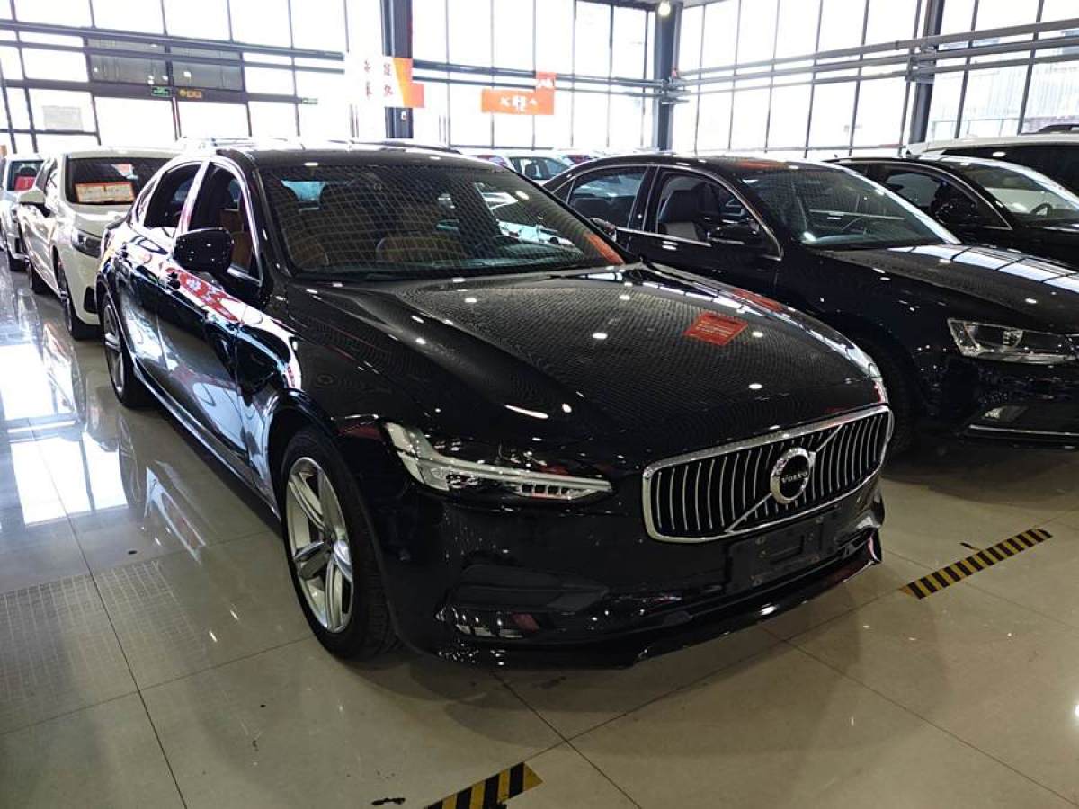 沃爾沃 S90  2017款 T4 智遠(yuǎn)版圖片