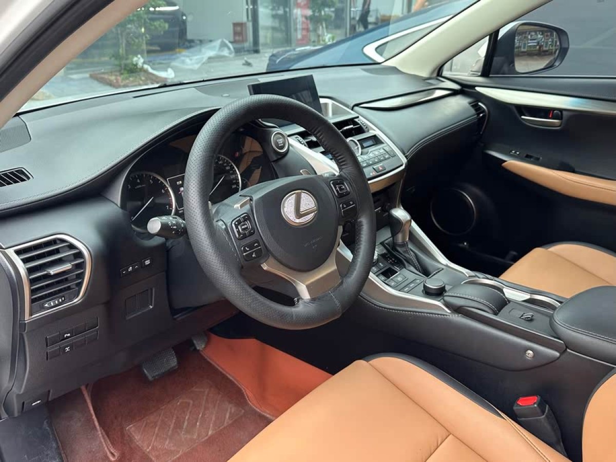 雷克薩斯 NX  2015款 200t 全驅(qū) 鋒尚版圖片