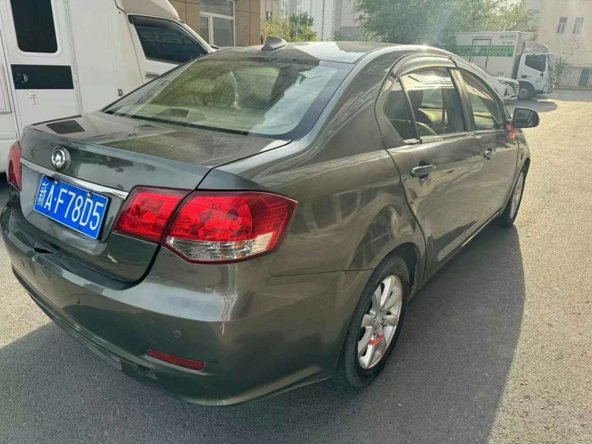 2012年4月長(zhǎng)城 C30  2012款 1.5L CVT精英型