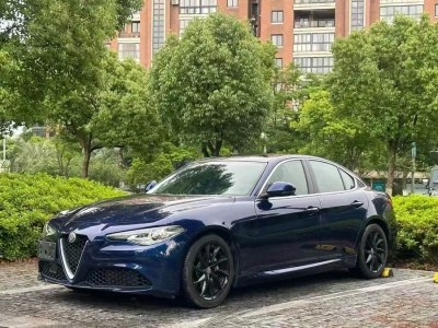 2017年3月 阿爾法·羅密歐 Giulia 2.0T 280HP 豪華版圖片