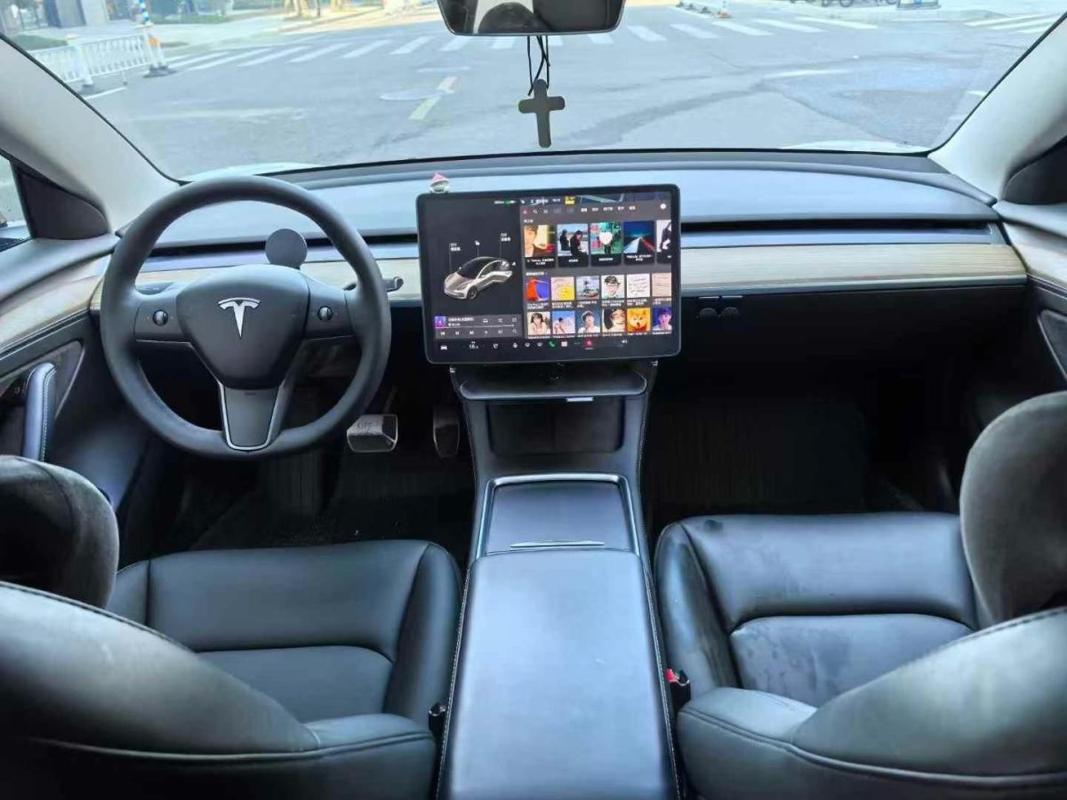 特斯拉 Model S  2021款 Plaid Plus 版圖片