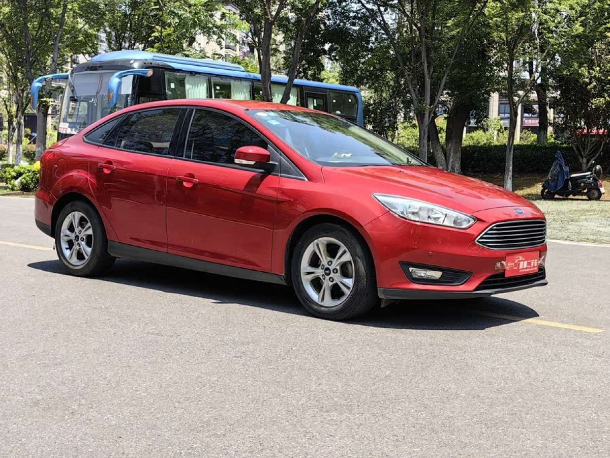 福特 ?？怂? 2017款 三廂 1.6L 自動舒適型智行版圖片