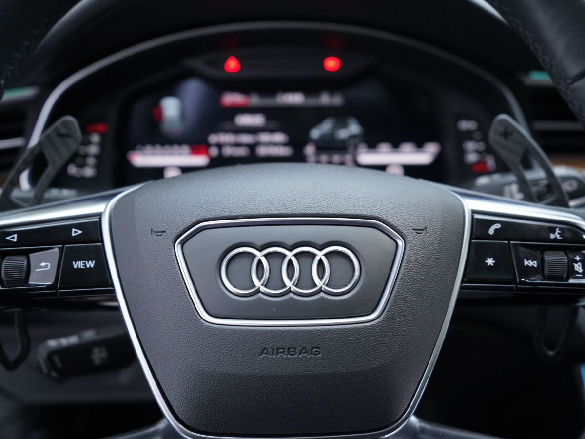 奧迪 奧迪A6  2021款 Allroad 探索家 55 TFSI 尊享越野型圖片