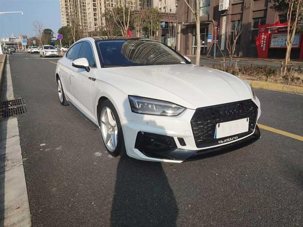 奧迪 奧迪A5  2017款 Sportback 40 TFSI 時(shí)尚型圖片