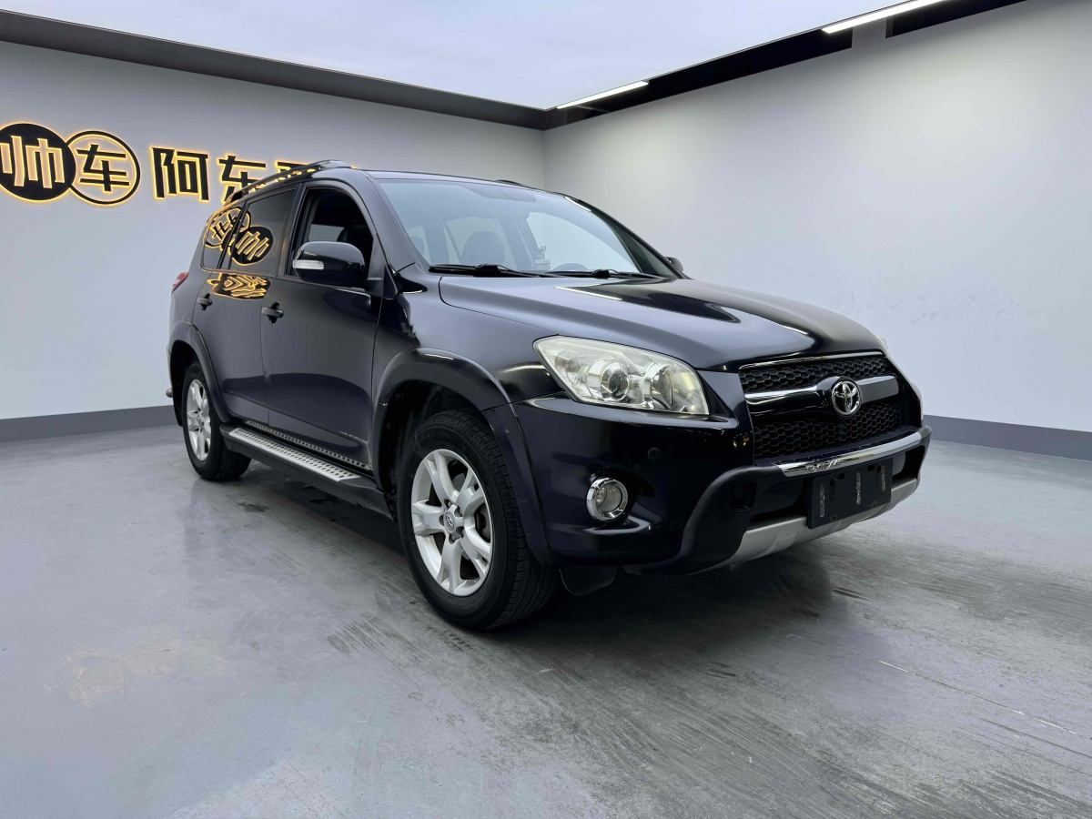 2012年9月豐田 RAV4榮放  2012款 炫裝版 2.4L 自動(dòng)四驅(qū)豪華