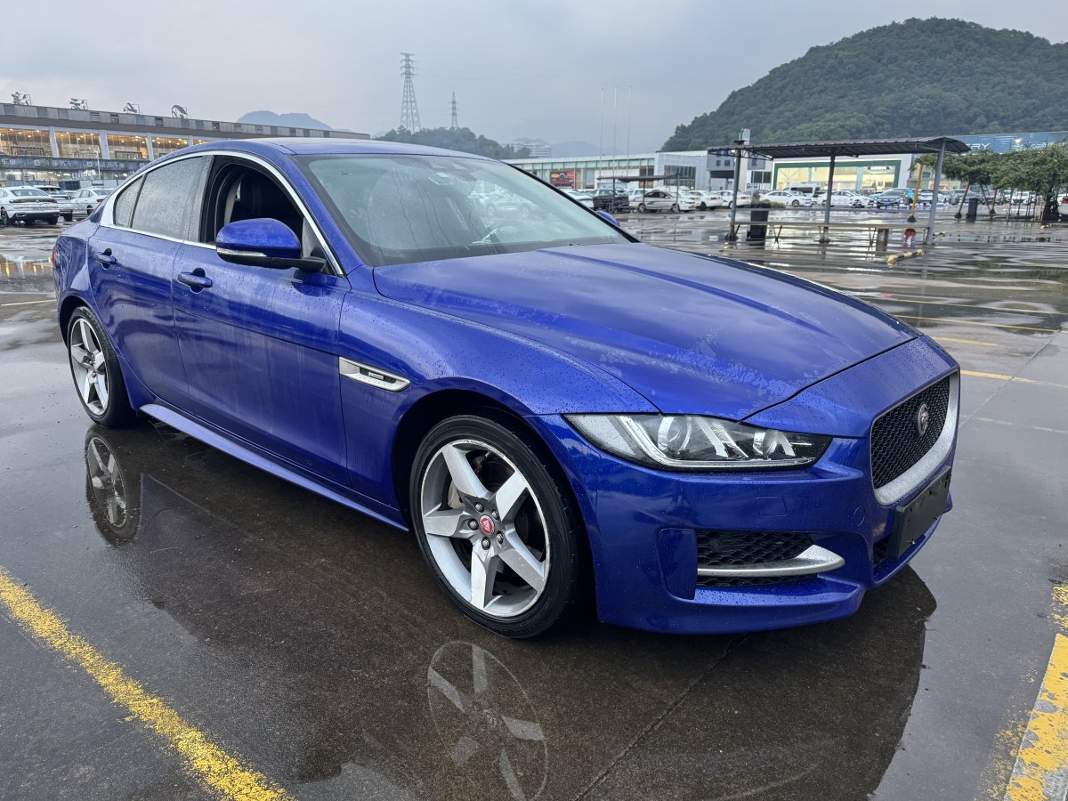 2017年3月捷豹 XE  2015款 2.0T 200PS R-Sport