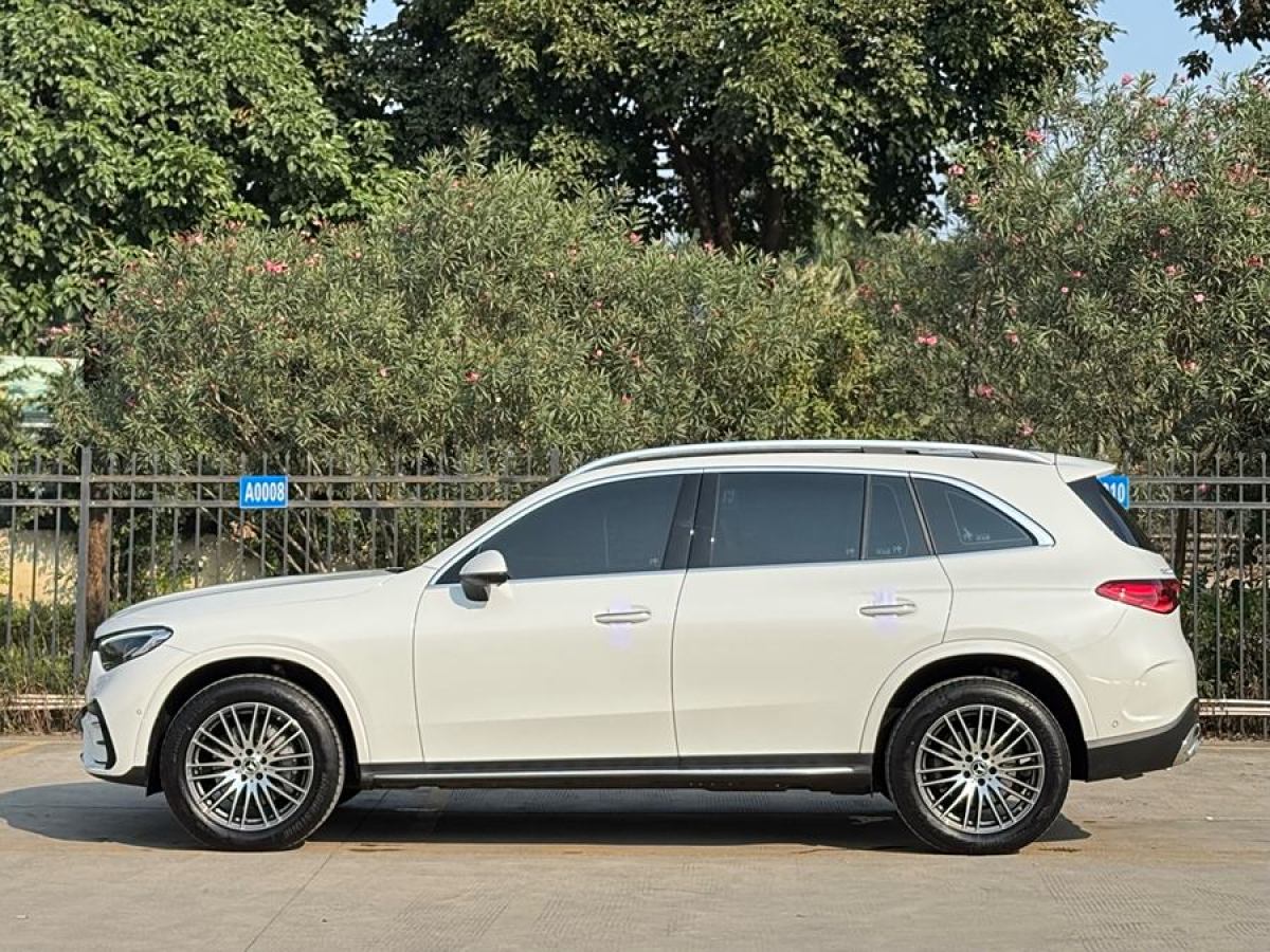 奔馳 奔馳GLC  2024款 改款 GLC 300 L 4MATIC 動感型 7座圖片