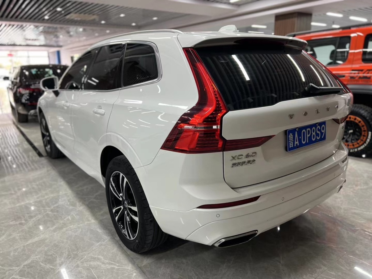 2019年6月沃爾沃 XC60  2019款 T5 四驅(qū)智遠(yuǎn)運動版