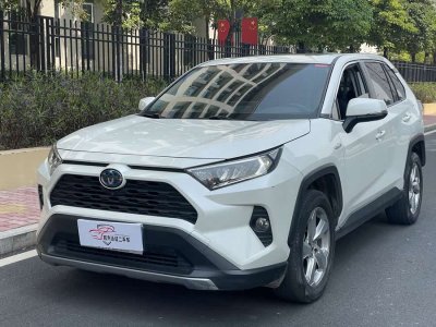 2020年1月 豐田 RAV4榮放 雙擎 2.5L E-CVT兩驅(qū)精英版圖片