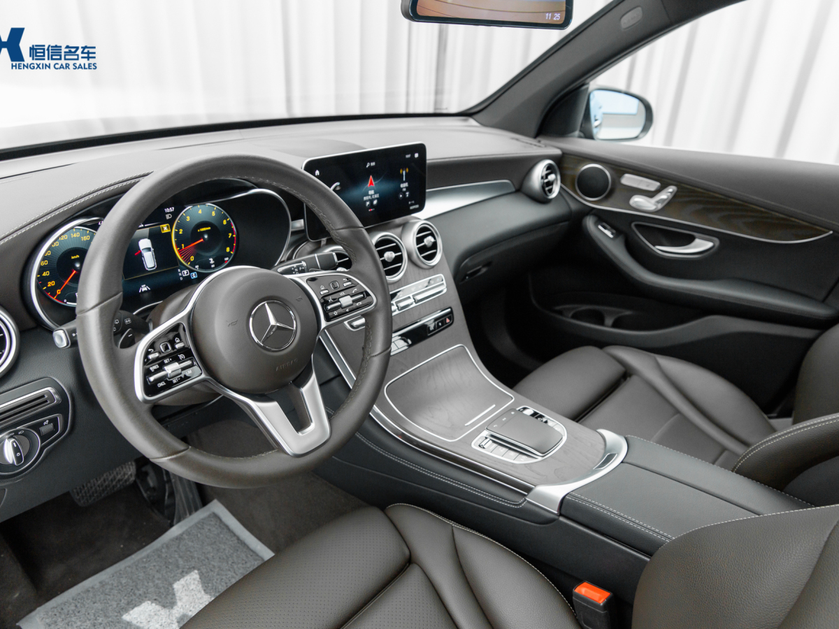 2022年2月奔馳 奔馳GLC  2020款 GLC 300 L 4MATIC 動感型