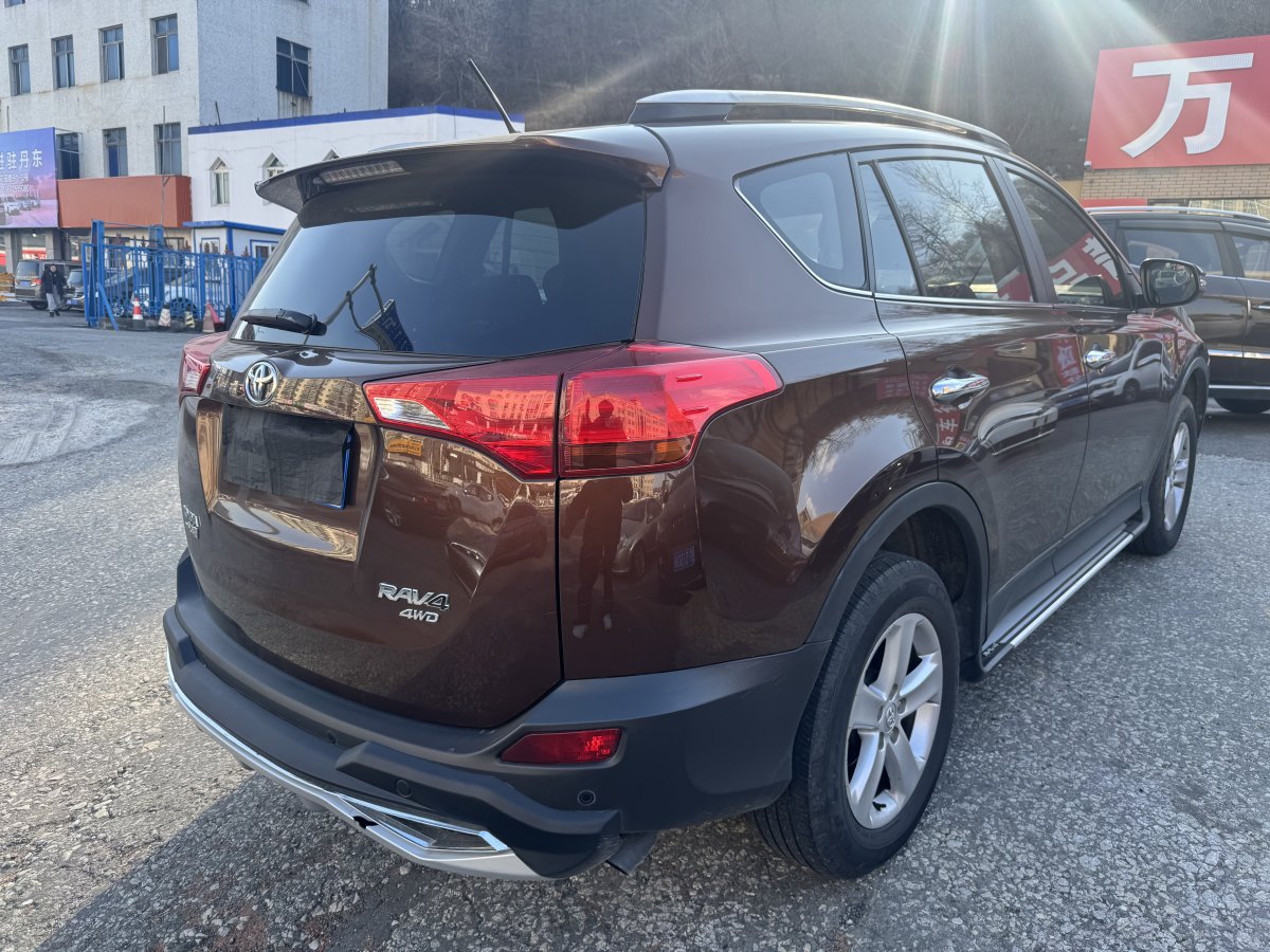 豐田 RAV4榮放  2013款 2.5L 自動(dòng)四驅(qū)精英版圖片