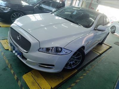 2015年3月 捷豹 XJ XJL 3.0 SC 四驅(qū)全景商務(wù)版圖片