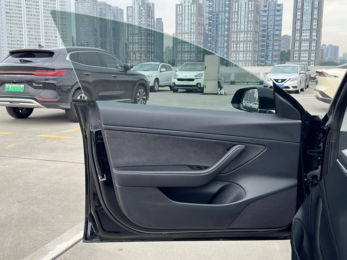 特斯拉 Model 3  2019款 標準續(xù)航后驅(qū)升級版圖片