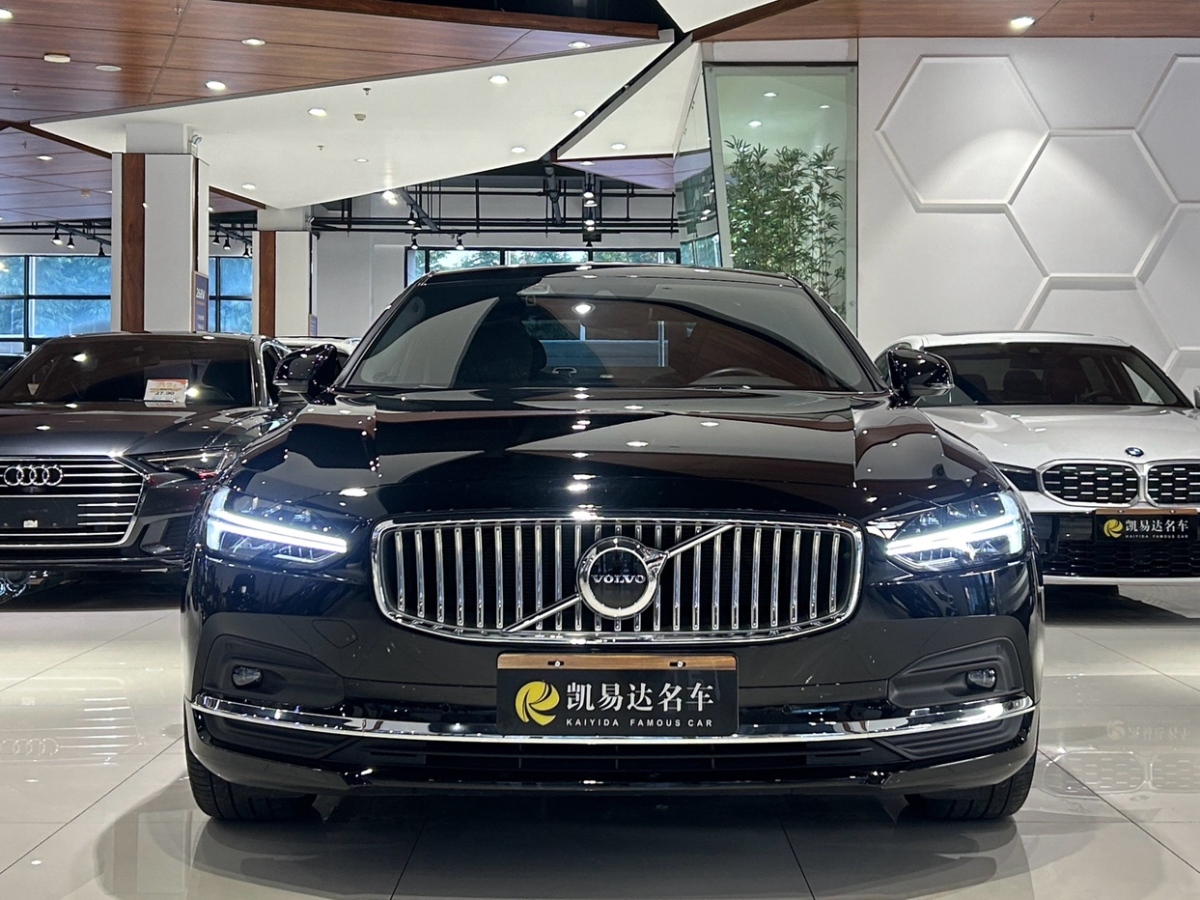 2021年5月沃爾沃 S90  2021款 B5 智遠(yuǎn)豪華版