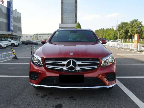 奔驰 奔驰GLC  2018款 GLC 260 4MATIC 豪华型