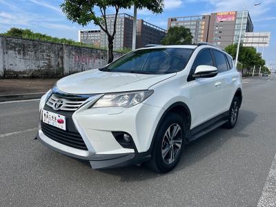 2015年10月 丰田 RAV4荣放 2.0L CVT两驱都市版图片