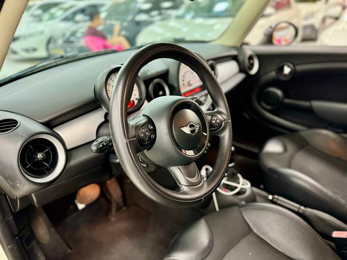 MINI CLUBMAN  2013款 1.6L COOPER Bond Street圖片