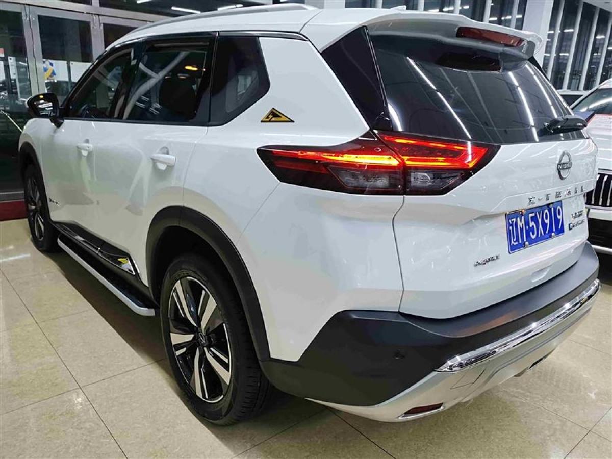 日產(chǎn) 奇駿  2023款 e-POWER 超混雙電機(jī)四驅(qū)至尊版圖片