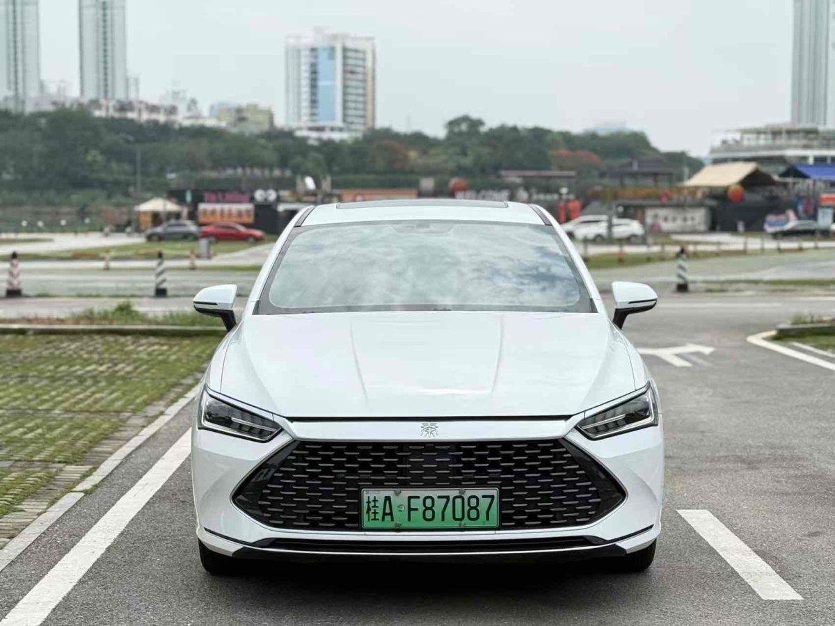 比亞迪 秦PLUS  2021款 DM-i 55KM 旗艦型圖片