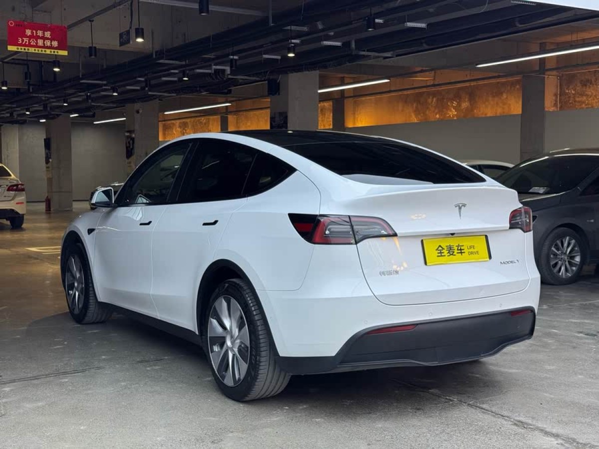 特斯拉 Model Y  2022款 改款 后輪驅(qū)動版圖片