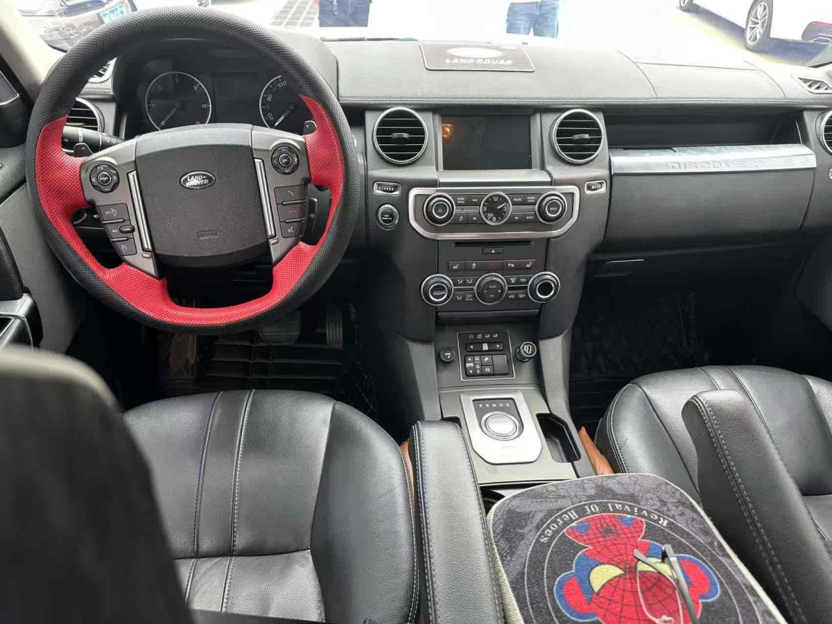 路虎 發(fā)現(xiàn)  2015款 3.0 SDV6 HSE 柴油版圖片