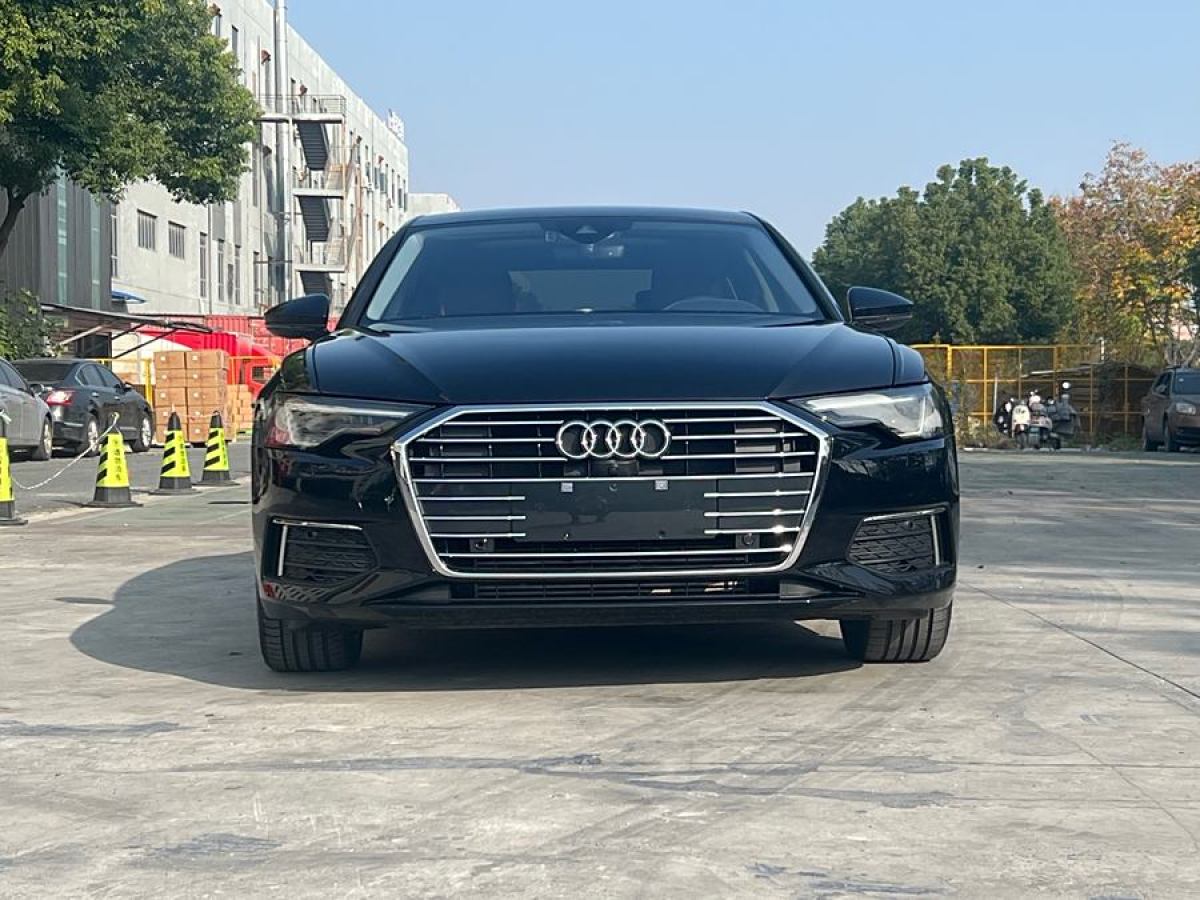 奧迪 奧迪A6L  2022款 45 TFSI 臻選動感型圖片