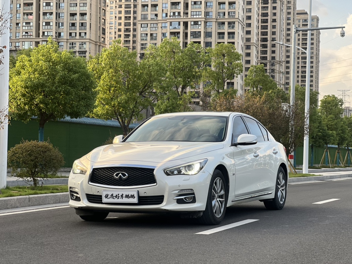 英菲尼迪 Q50L  2016款 2.0T 舒適版圖片