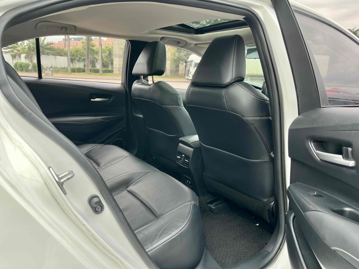 豐田 卡羅拉  2019款 1.2T S-CVT GL-i豪華版圖片