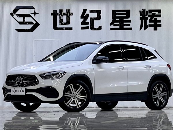 奔驰GLA级 2020款 GLA 200 4MATIC