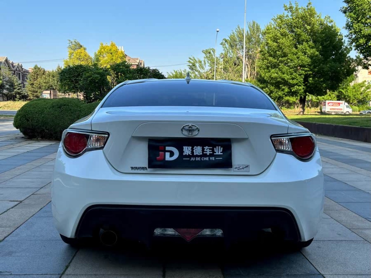 豐田 86  2014款 2.0L 自動豪華型圖片