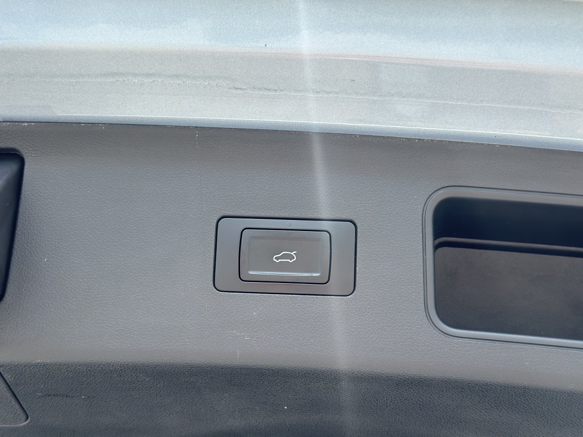 賽力斯 問界M5  2022款 M5 EV 后驅標準版圖片