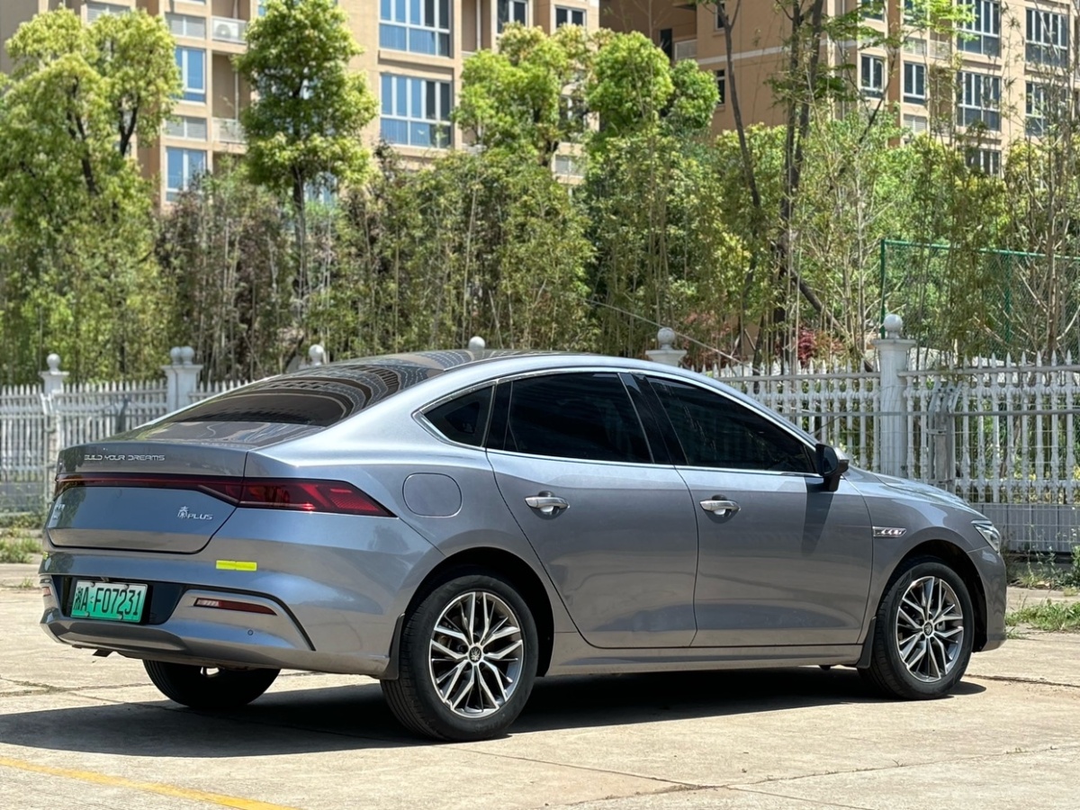 比亞迪 秦PLUS  2021款 DM-i 120KM 尊貴型圖片