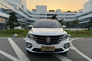 560 宝骏 1.5T DCT旗舰型