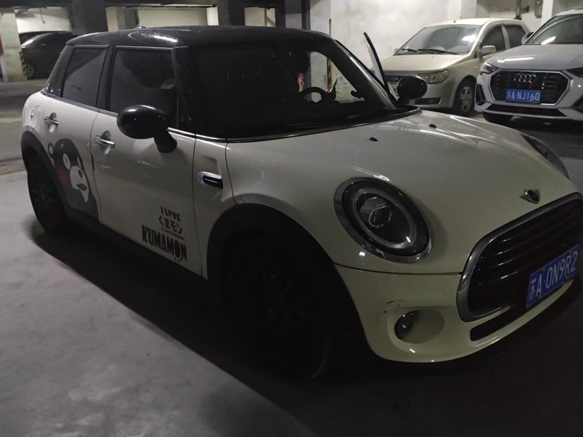 MINI MINI  2020款 1.5T COOPER 經(jīng)典派 五門(mén)版圖片