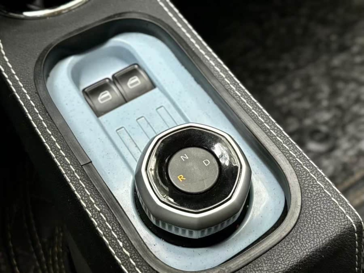 吉利 熊貓mini  2023款 200km 耐力熊圖片