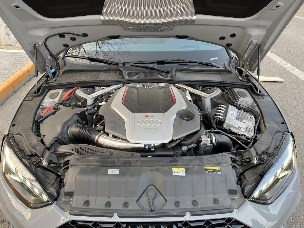 奥迪 奥迪RS 5  2021款 RS5 Sportback 暗金版图片