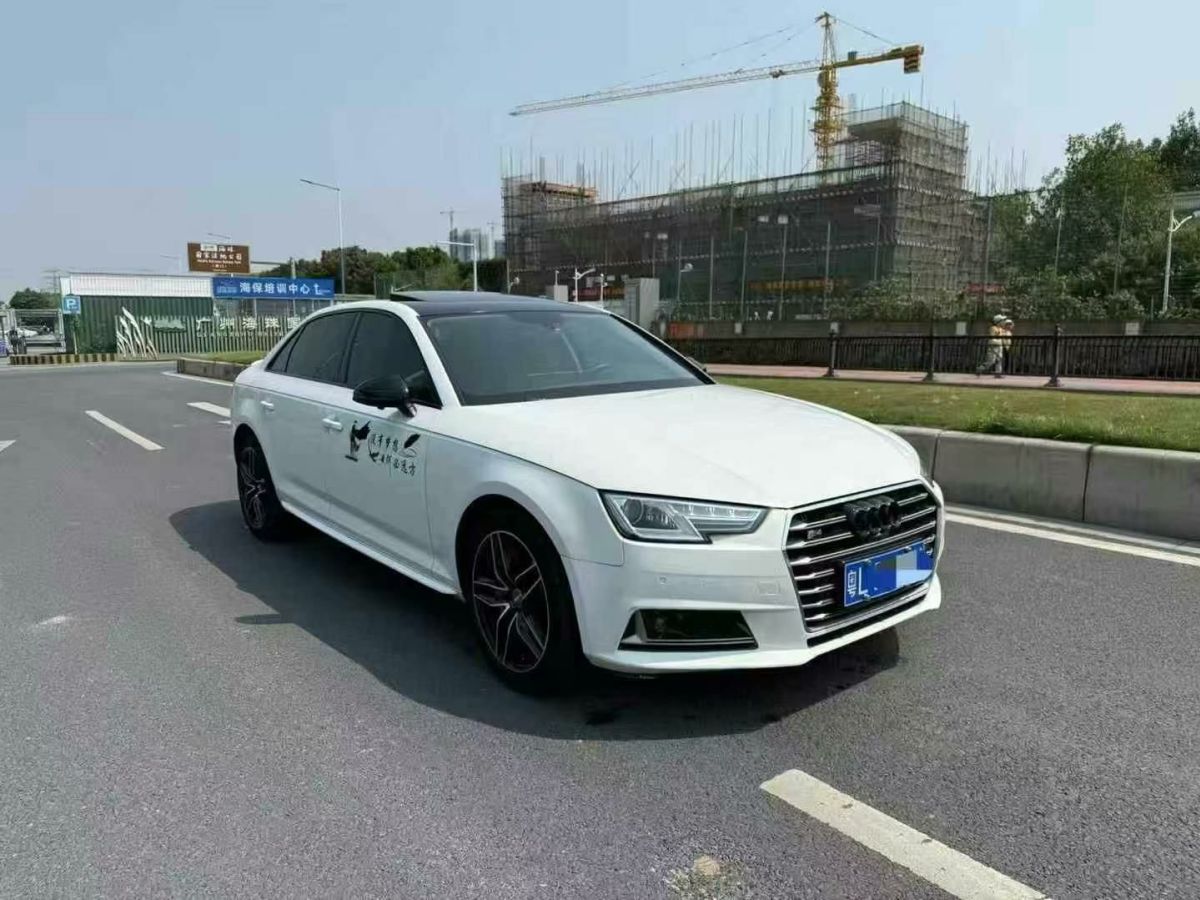 奧迪 奧迪A4L  2018款 30周年年型 30 TFSI 進取型圖片