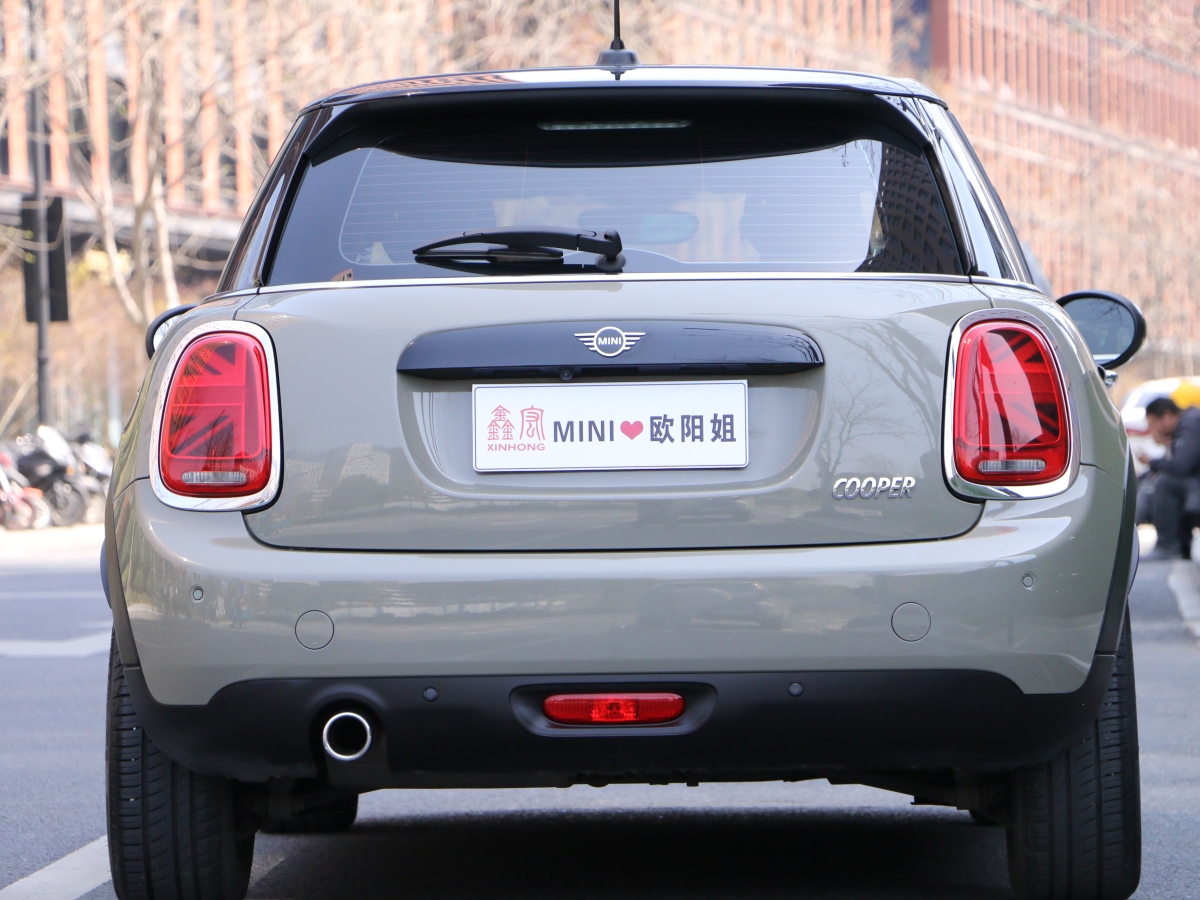 MINI MINI  2018款 1.5T COOPER 經(jīng)典派 五門版圖片