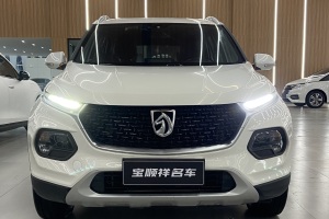 510 寶駿 1.5L 手動(dòng)樂享型73kW 國VI