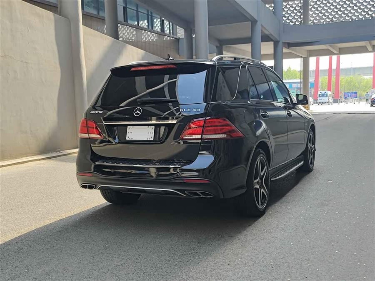 奔馳 奔馳GLE AMG  2017款 AMG GLE 43 4MATIC圖片