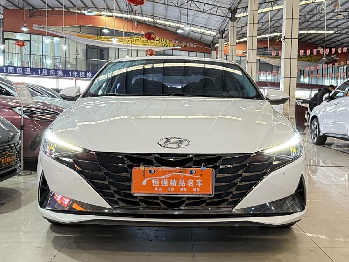 現(xiàn)代 伊蘭特  2022款 1.5L CVT LUX尊貴版圖片