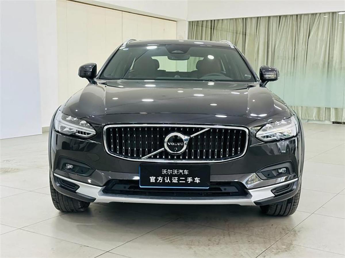 沃爾沃 V90  2024款 Cross Country B5 AWD 智尊版圖片