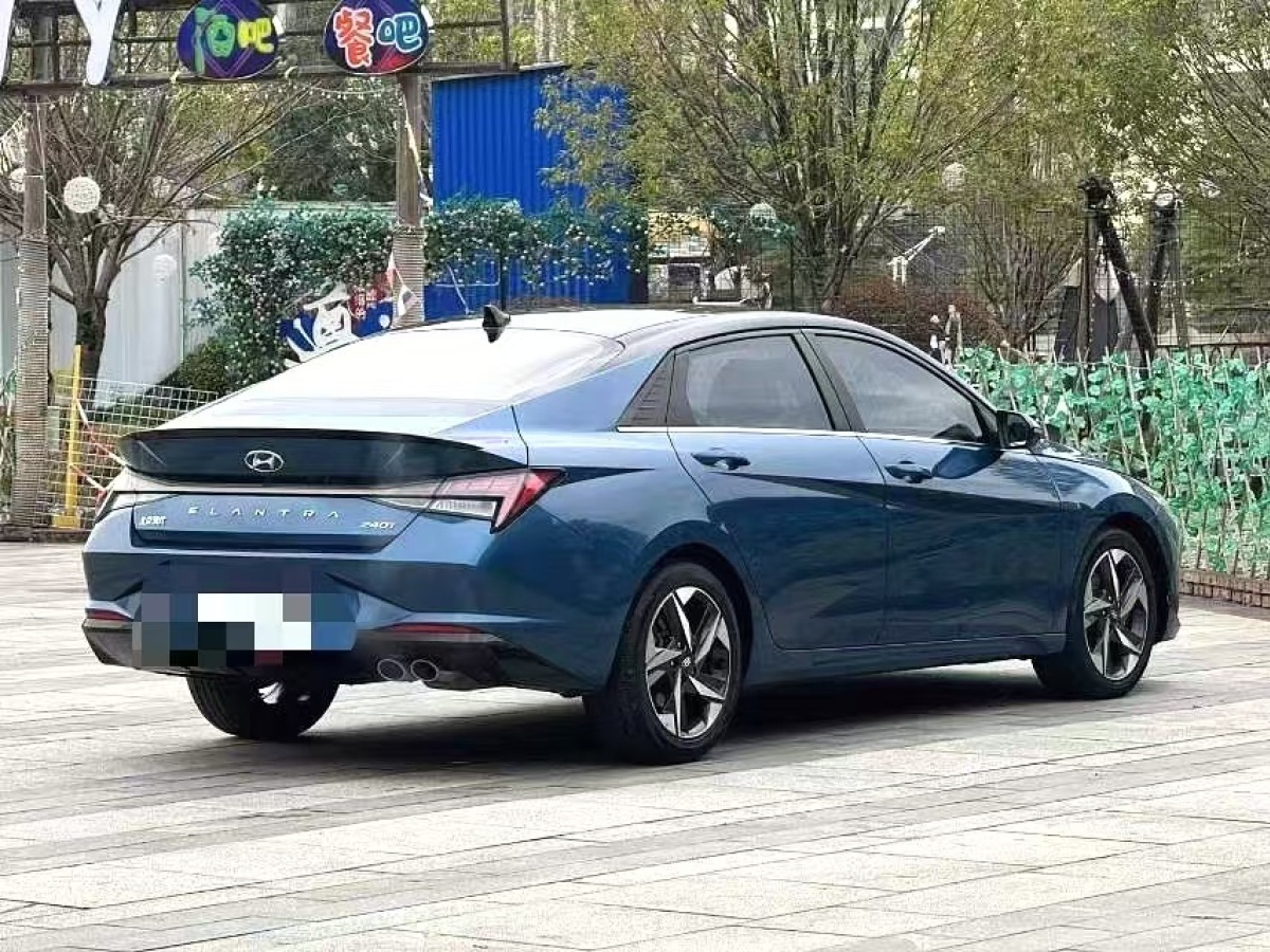 現(xiàn)代 伊蘭特  2023款 240TGDi DCT N Line LUX尊貴版圖片