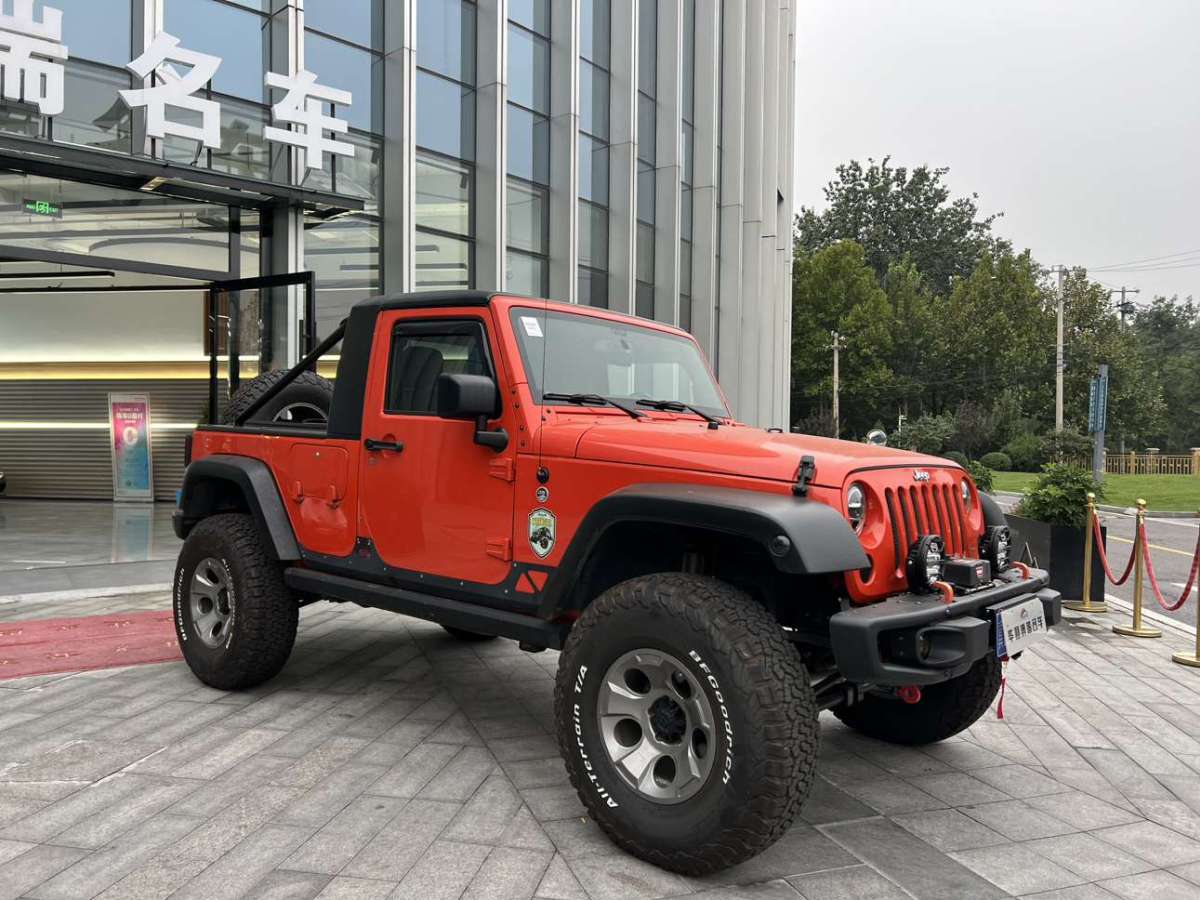 Jeep 牧馬人  2015款 3.6L Rubicon 兩門版圖片