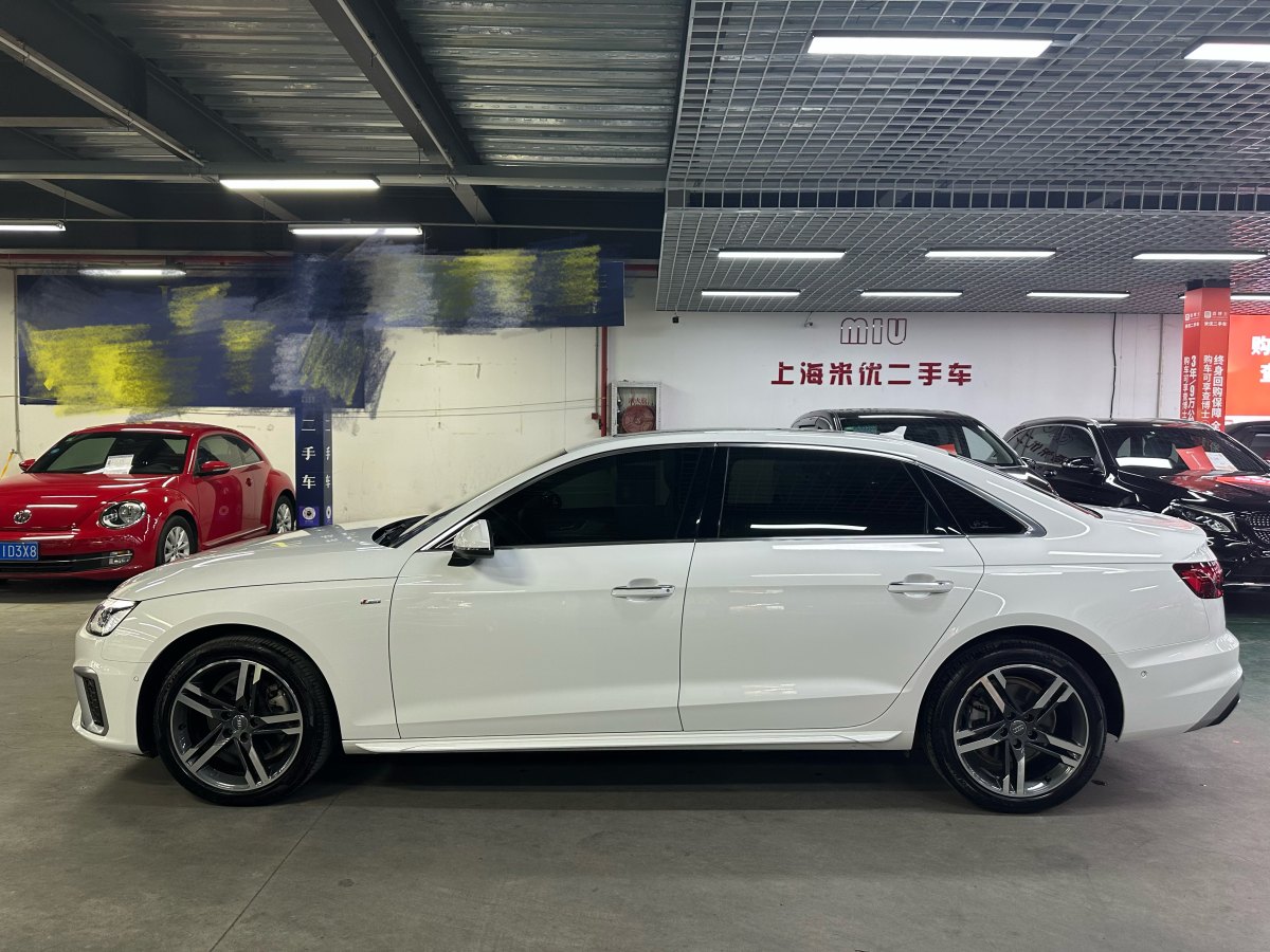 2022年1月奧迪 奧迪A4L  2022款 40 TFSI 豪華動感型
