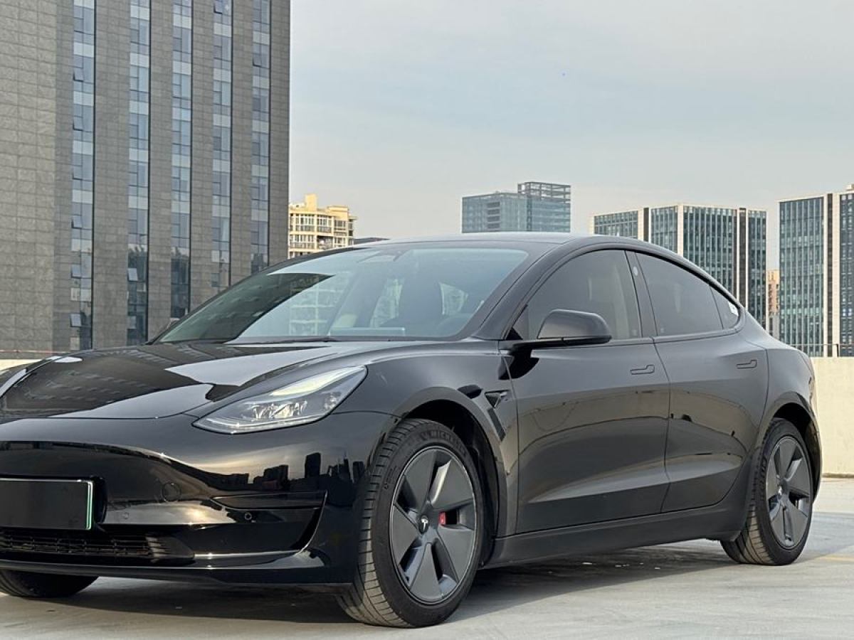 特斯拉 Model Y  2022款 改款 后輪驅(qū)動(dòng)版圖片