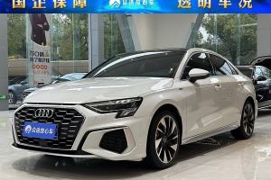 奧迪A3 奧迪 A3L Limousine 35 TFSI 時(shí)尚運(yùn)動(dòng)型