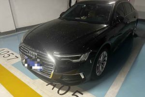 奥迪A6 奥迪 Allroad 探索家 55 TFSI 尊享越野型