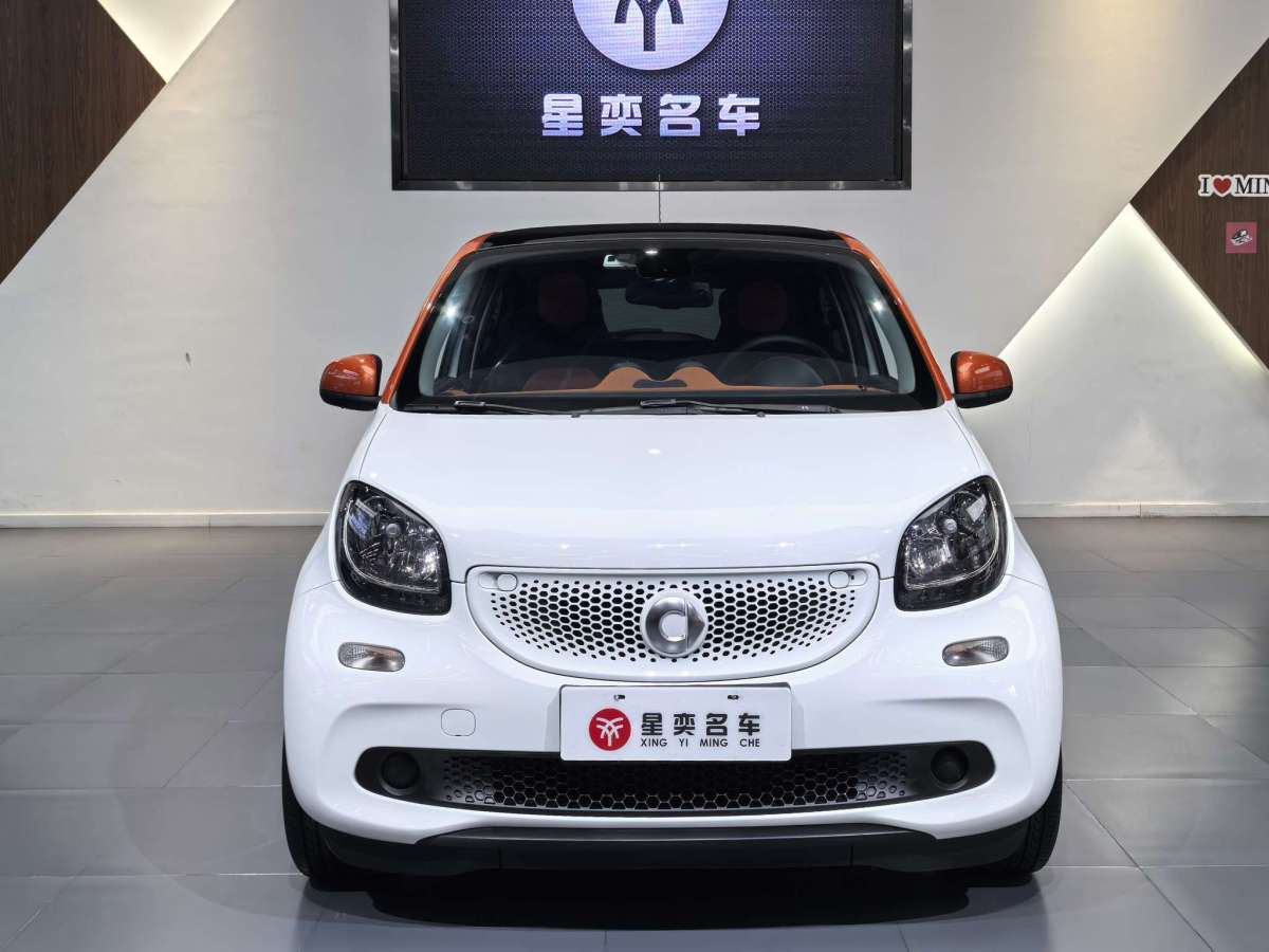 smart forfour  2016款 1.0L 52千瓦激情版圖片