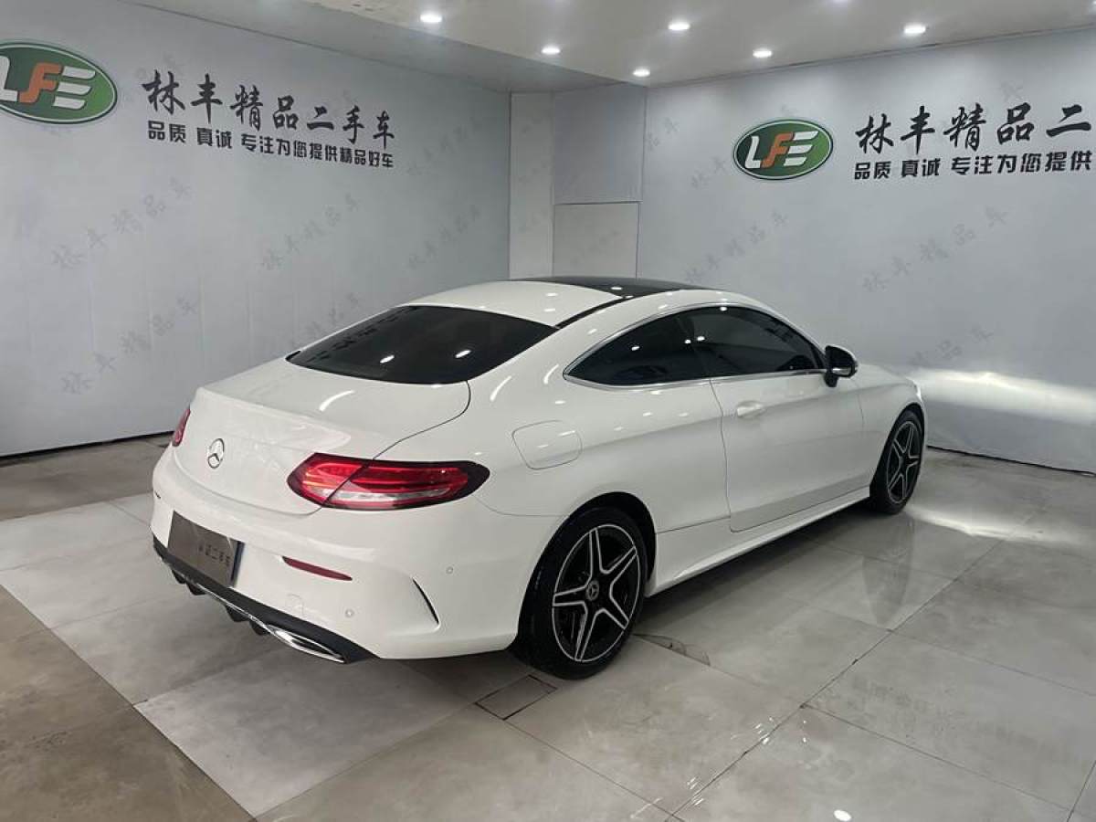 奔馳 奔馳C級  2020款 C 260 轎跑車圖片